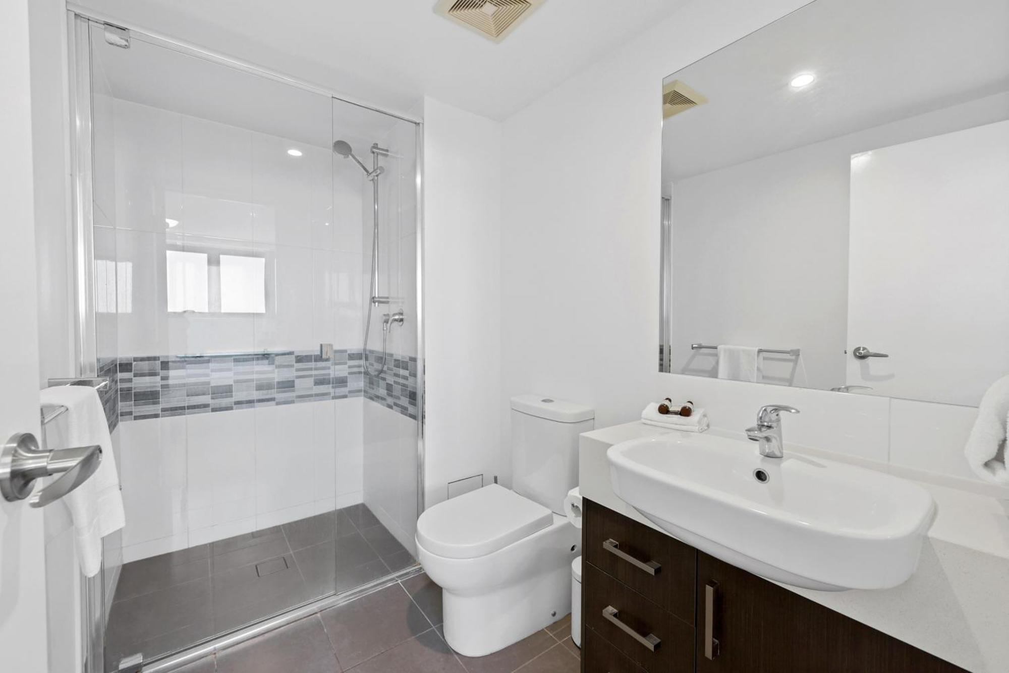 Aparthotel Pacific Sands 4*